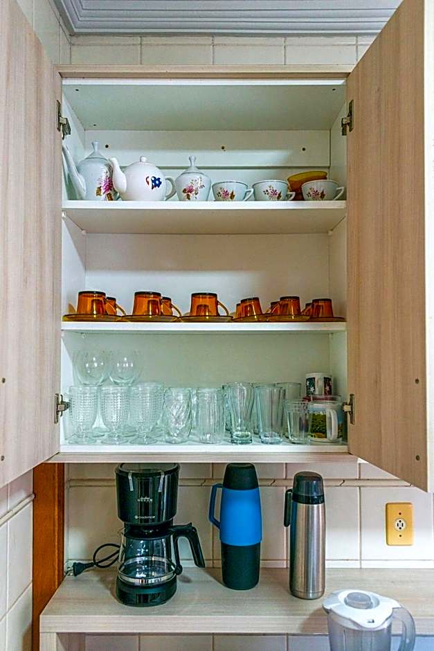 CLTW202 - Apê quadra mar com churasqueira, 2 vagas