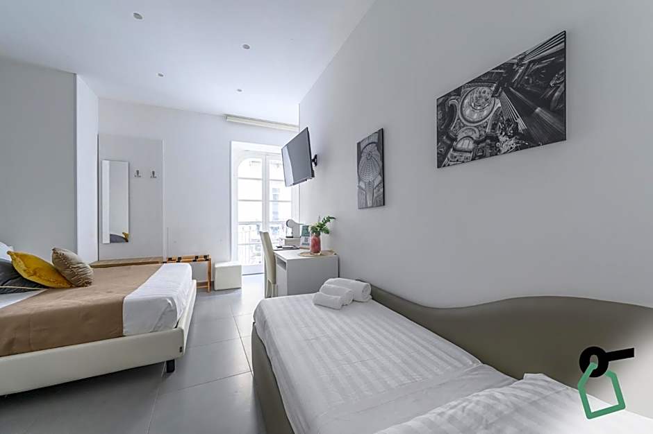Hotiday Room Collection - Napoli Sant'Arcangelo