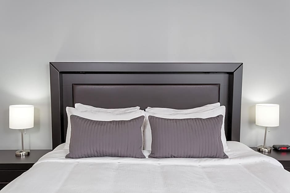 Baymont by Wyndham Glenview