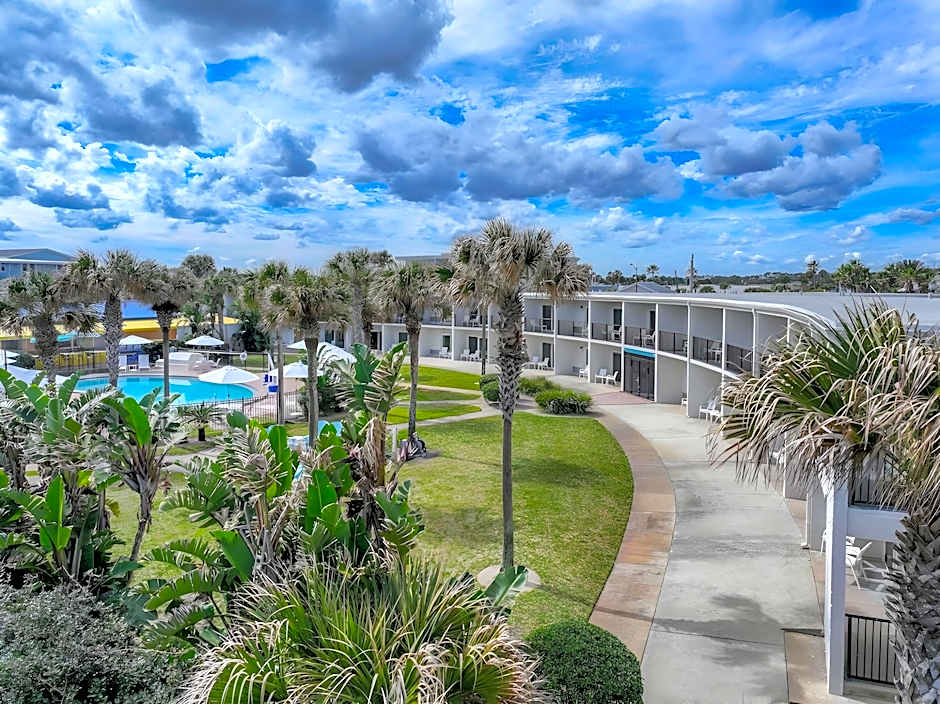 The Seahorse Oceanfront Inn
