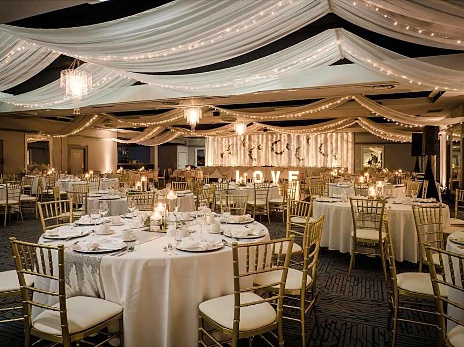 Quality Inn & Conference Centre Kingston Central