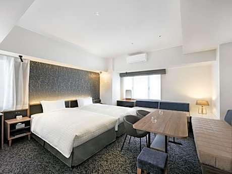 Residential Family Room - Non-Smoking