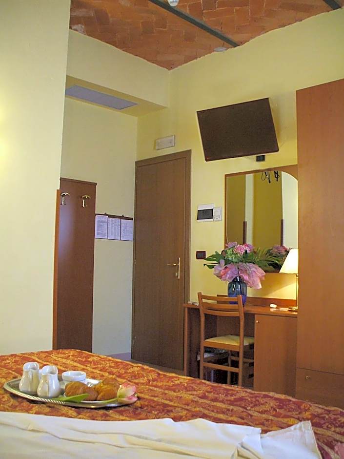 Hotel Innocenti