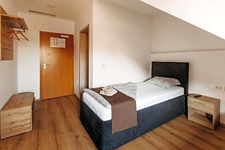 Budget Twin Room