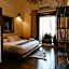 Hotel Sin Nombre