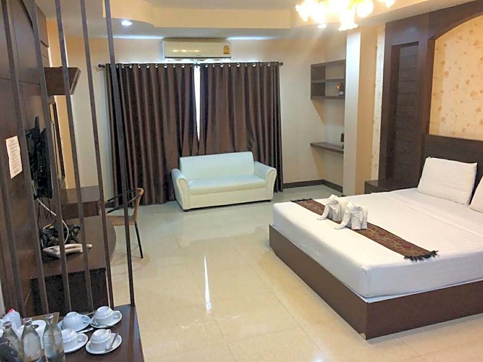 Le Parc Wangnang Hotel