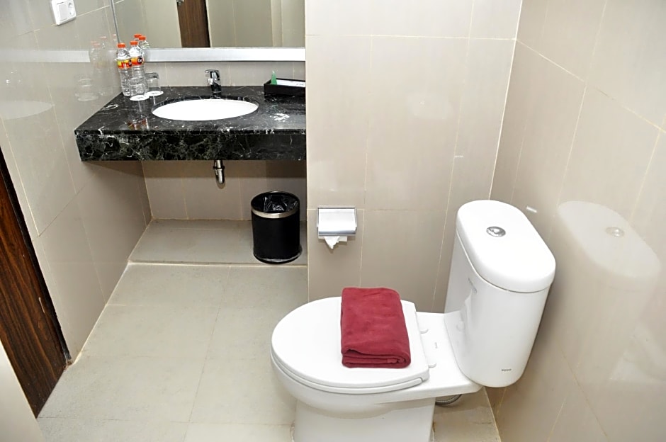 Atrium Premiere Hotel