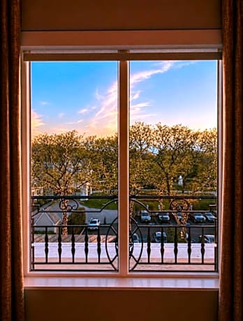 Park View King