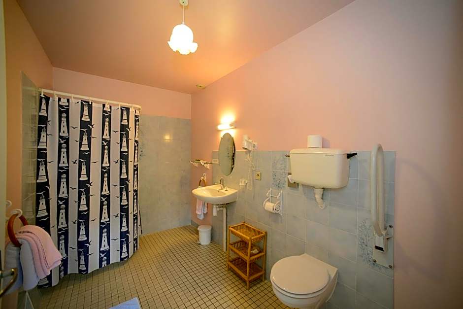 Logis Hôtel Restaurant Manoir De L'Acherie