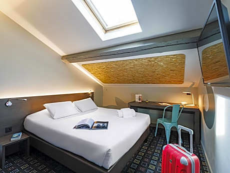 Family Room "Pop" for 4