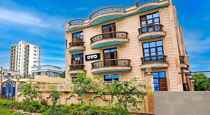 Hotel O by OYO Naveen Stay