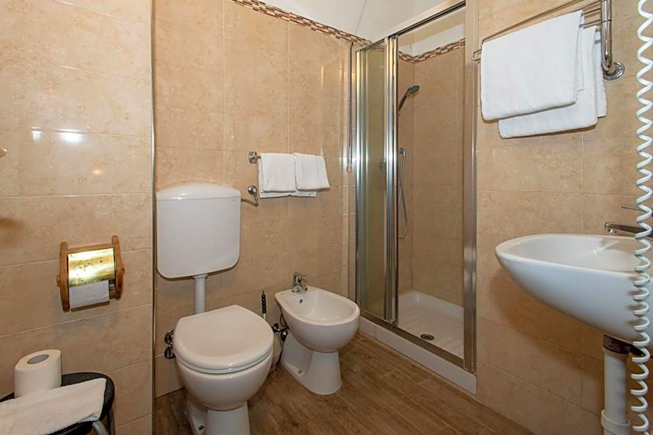 Hotel Piola
