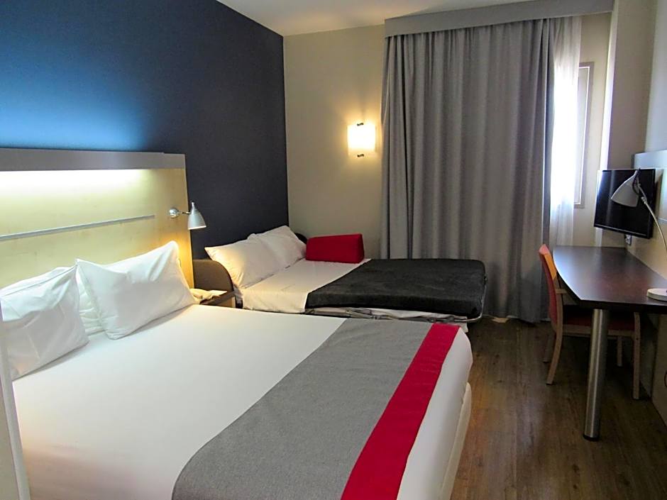 Holiday Inn Express Sant Cugat By IHG