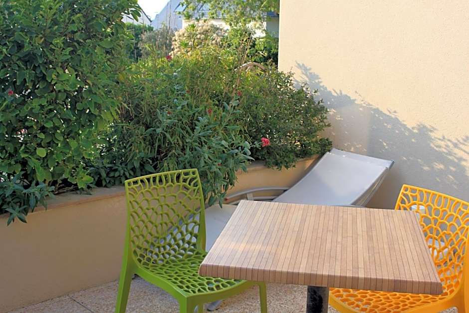 Hôtel L'Hortensia & Appartement & Restaurant