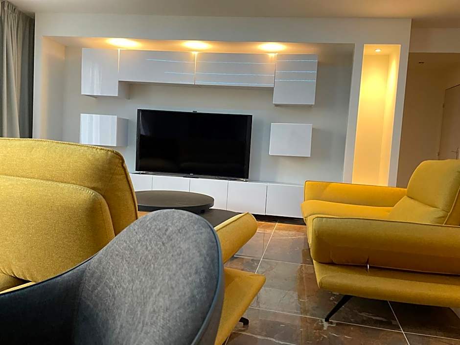 Brit Hotel de Grignan Vichy