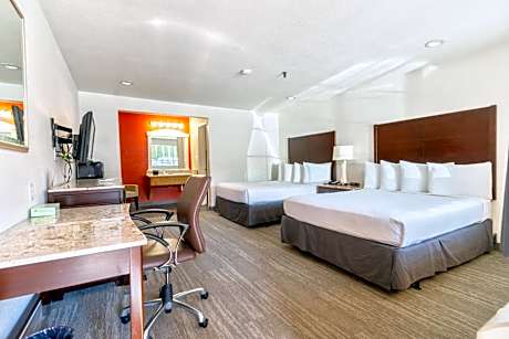 Standard Queen Room with Two Queen Beds