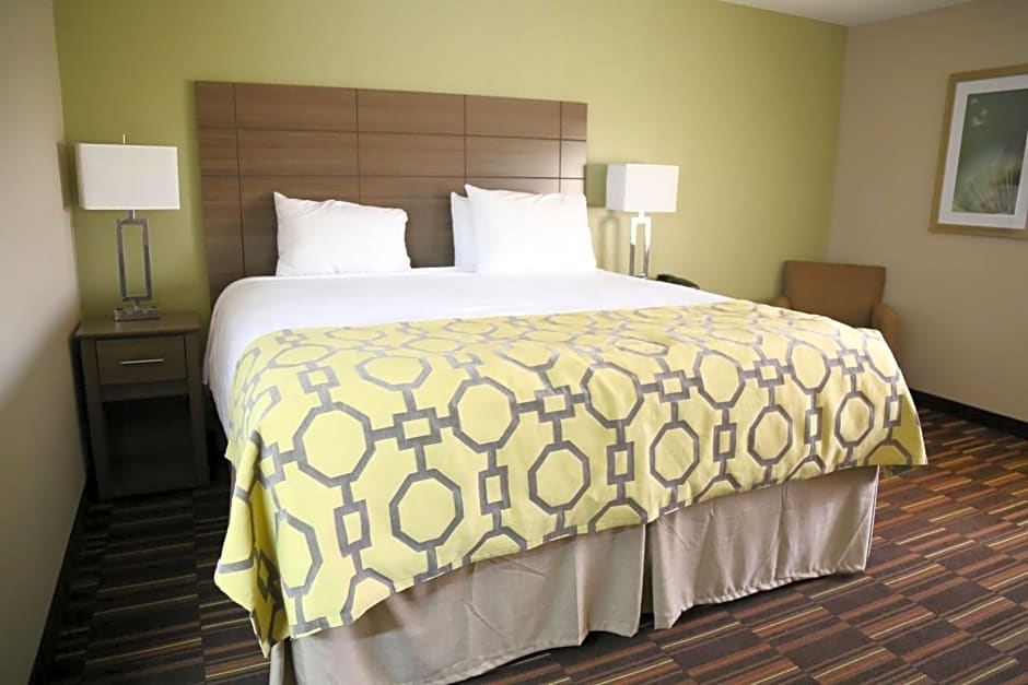 Baymont by Wyndham Plano