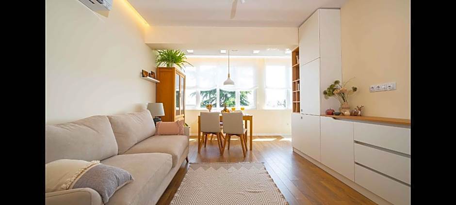 Central DELUXE Apartment