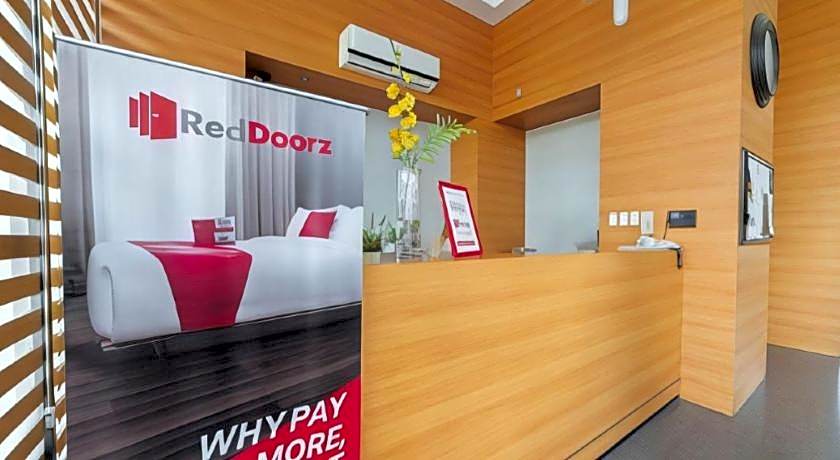 RedDoorz Plus @ Roxas Street Davao