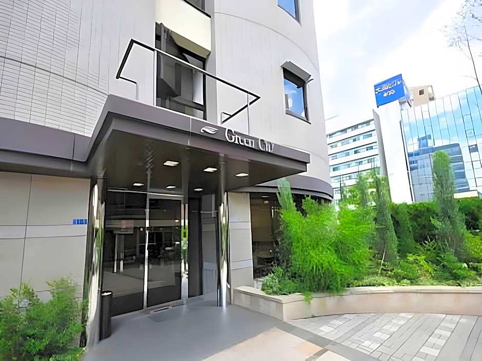 Hotel Green City