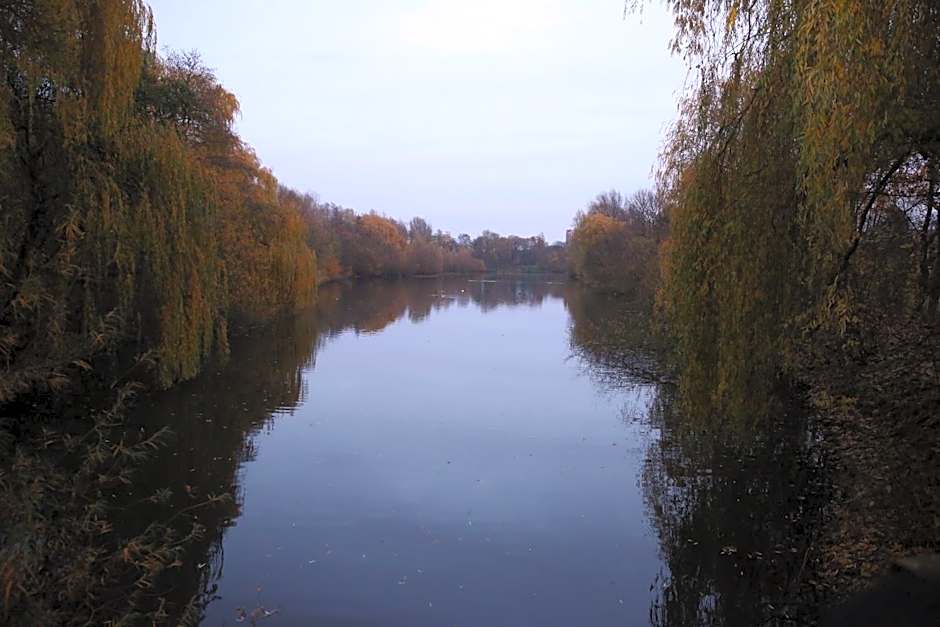 Twinhof