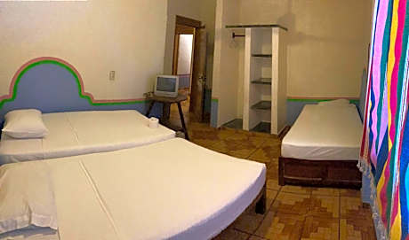 Budget Triple Room with Fan