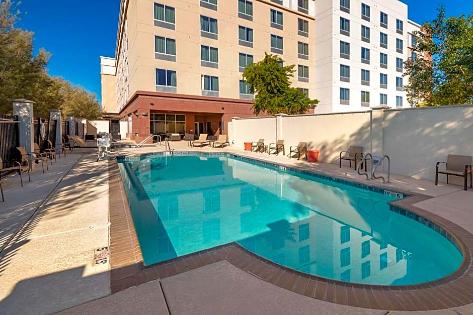 Courtyard by Marriott Phoenix Chandler/Fashion Center