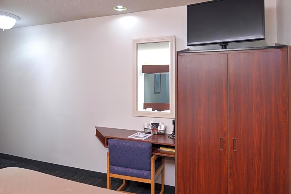 Americas Best Value Inn And Suites Maryville