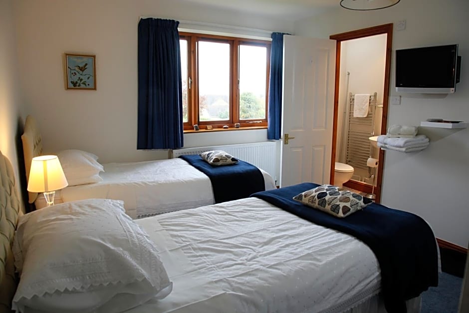 Two Hoots Bed and Breakfast