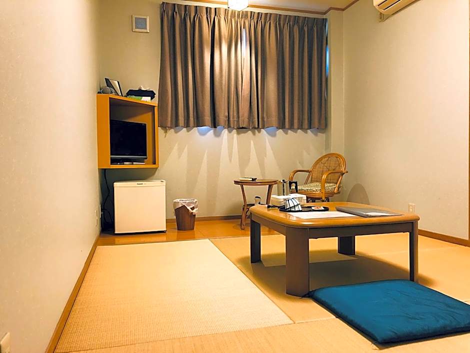 まなべ旅館