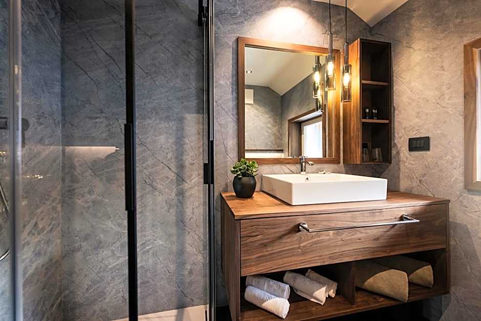 Hotel Acadia - Adults Mountain Home