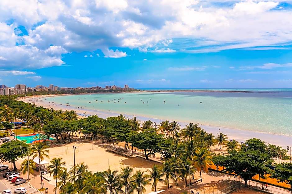 Pajuçara Praia Hotel