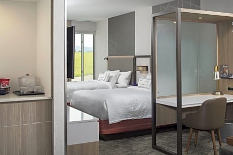 Suite, Multiple Beds (Mobility Accessible, Tub) (2 Queen Beds and 1 Double Sofa Bed)