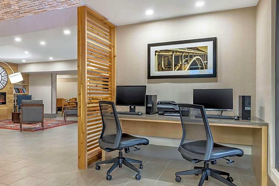 Country Inn & Suites by Radisson, Atlanta Airport South, GA