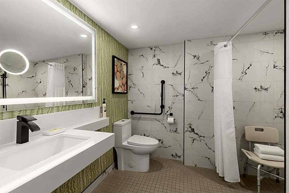 Le Parc Gatineau, Tapestry Collection by Hilton