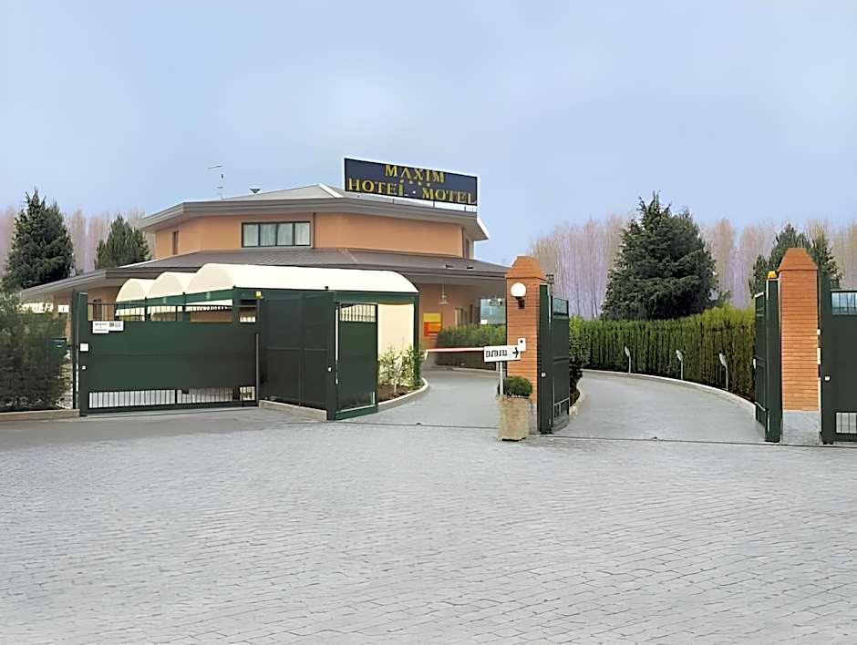 Hotel Maxim