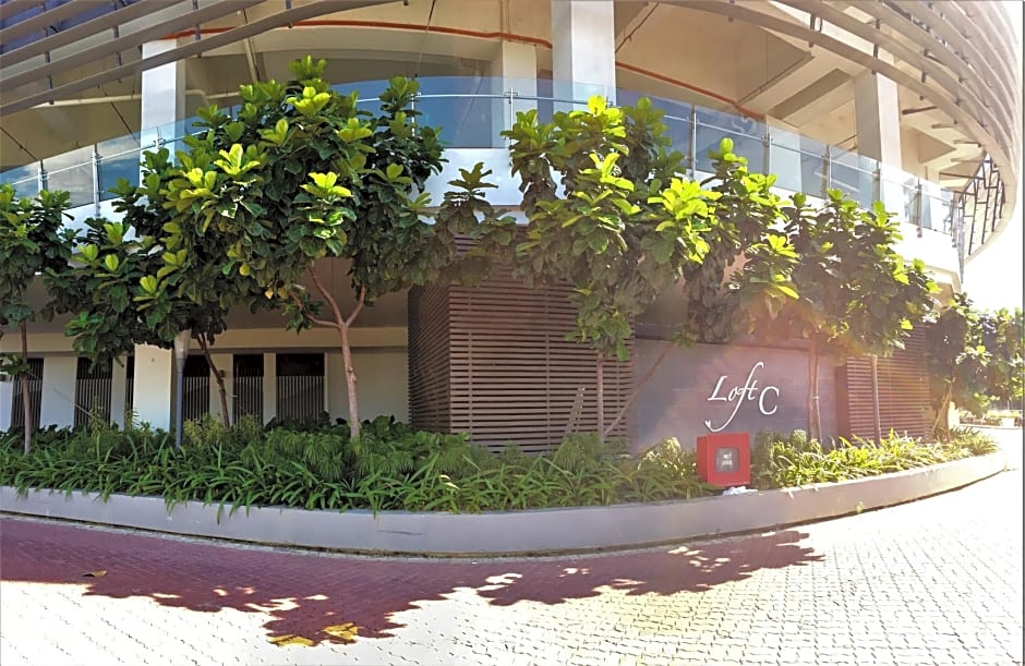 Borneo Coastal Residence @ Imago Mall