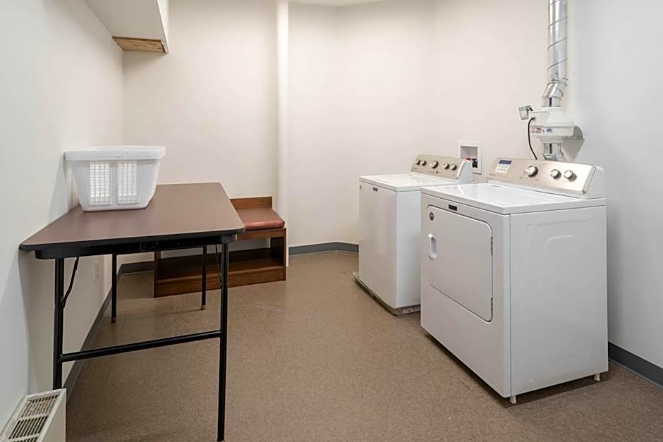 Craftsman Inn & Conference Center