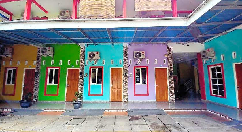 Harmony House Syariah near Alun Alun Pati Mitra RedDoorz