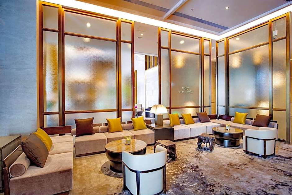 Sheraton Yunfu Xinxing Hotel