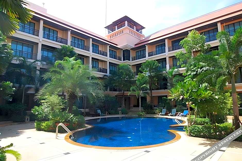 Le Casa Bang Saen Hotel