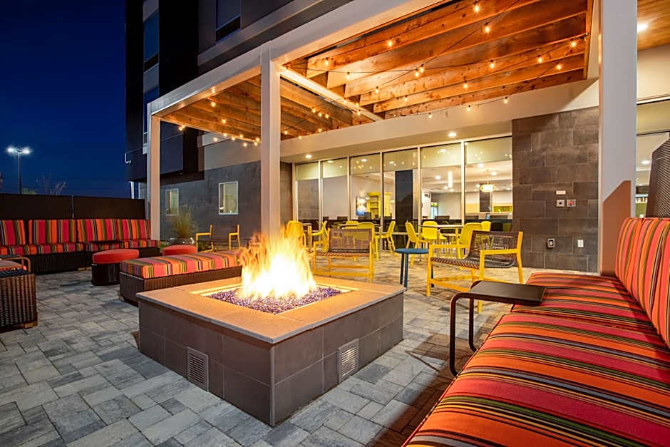 Home2 Suites By Hilton Calhoun