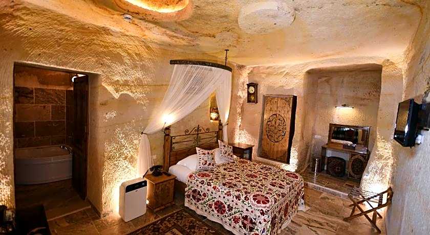 NOSTALJI CAVE SUIT HOTEL