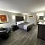 Embassy Inn - Hohenwald