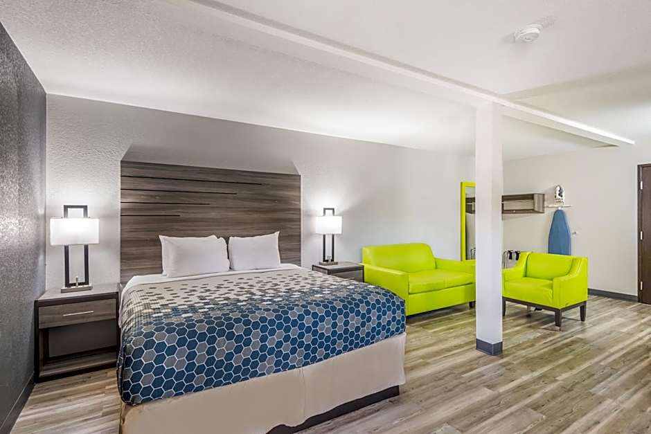 Sonesta Essential Des Moines