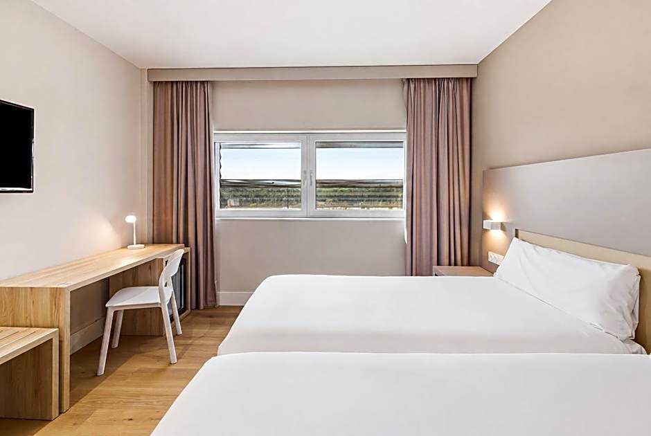 B&B HOTEL Logroño Las Cañas