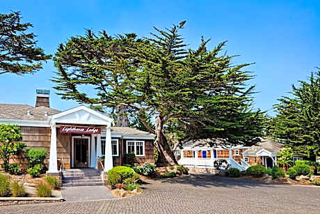 Lighthouse Lodge & Cottages