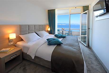 Grand Hotel Adriatic II