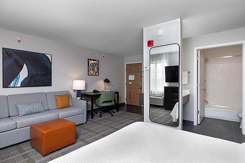 Staybridge Suites Madison - East By IHG