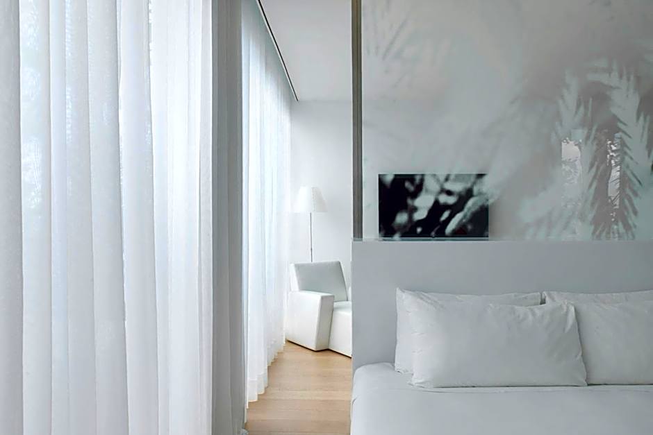 Renaissance by Marriott Barcelona Fira Hotel